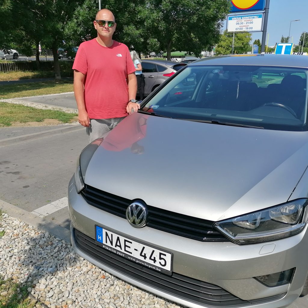 Netcar Csorna Autóiskola oktató