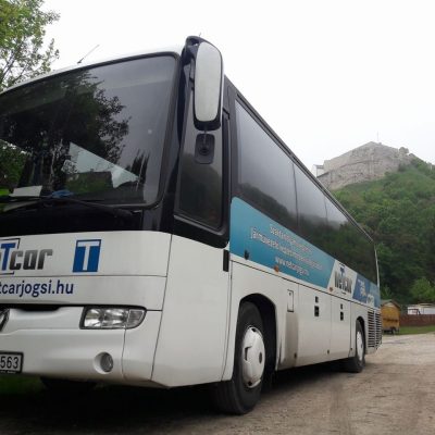 Netcar Csorna Autóiskola oktató