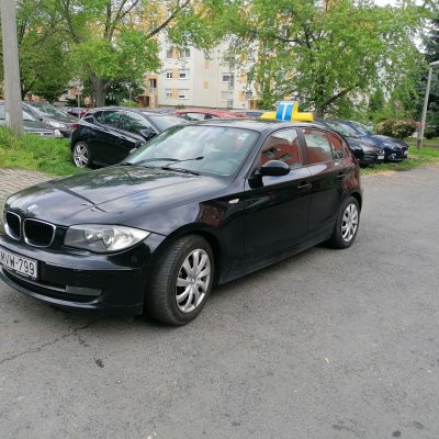 oktató netcar Autóiskola Mosonmagyaróvár