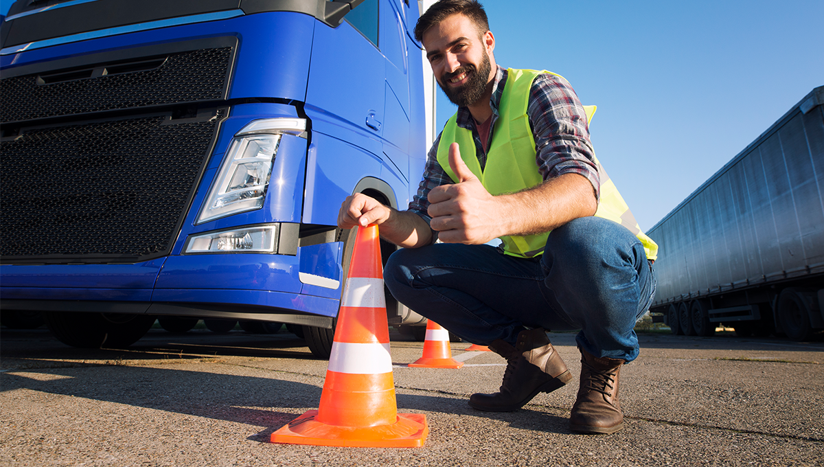 Netcar Autósiskola GKI C kategóriás alapképzés