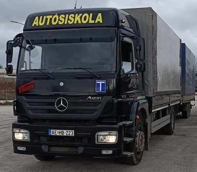 NeTcar Autósiskola Tatabánya oktató